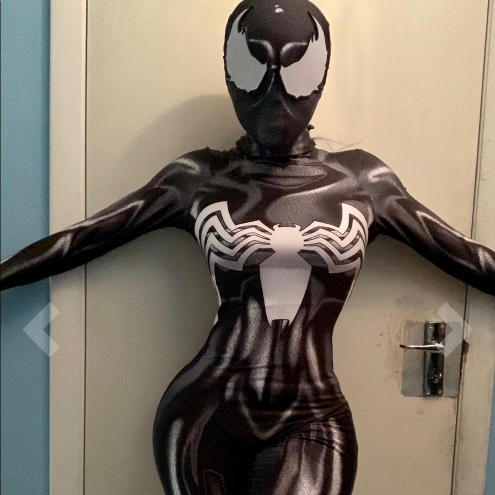 Venom woman Halloween costume